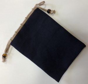 巾着袋　武州藍染二重生地仕様　織刺し　生地が良くなりました